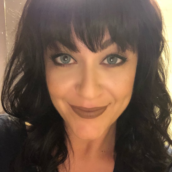 Meet your Posher, Summer - Picture 1 of 1